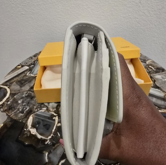 🔥RARE🔥Fendi x Marc Jacobs Collab WOC Bag - Picture 6 of 10